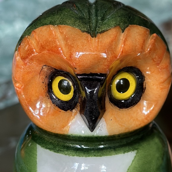 Adorable Owl Alabaster Paper Weight - Picture 6 of 8